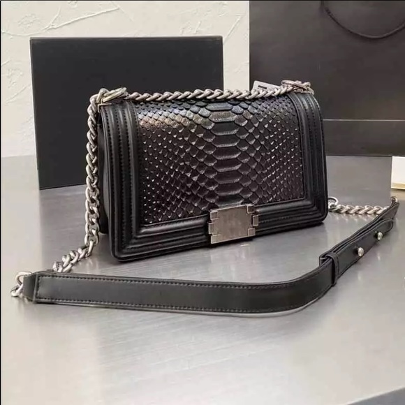 Brand News Bags! - Picture 2 of 2